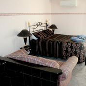 Roundhouse Motel - Surfers Gold Coast 1