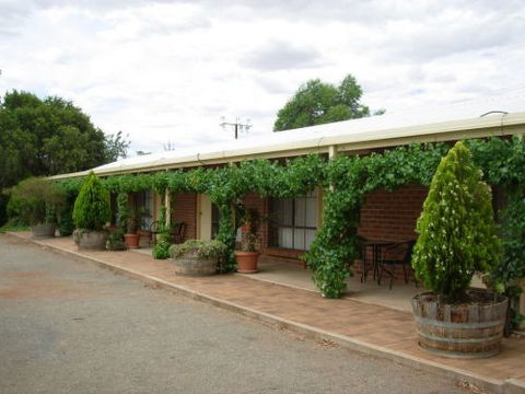 Roundhouse Motel - Surfers Gold Coast 8