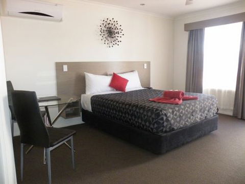 Hillston Motor Inn On High - Surfers Gold Coast 2