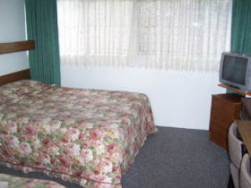 Midvalley  Motel - Surfers Gold Coast 0