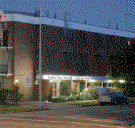 Tudor Inn Motel - Surfers Gold Coast