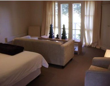 Woodbyne Private Hotel - Surfers Gold Coast 1