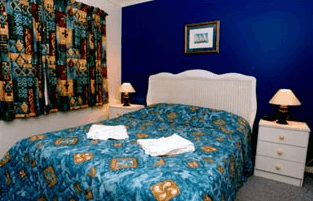 Costa Dora Holiday Apartments - Surfers Gold Coast 1