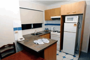 Costa Dora Holiday Apartments - Surfers Gold Coast 4