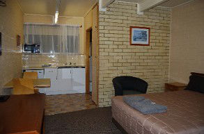Coastal Comfort Motel - Surfers Gold Coast 0