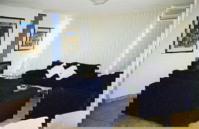 Pacific Point Apartments - Surfers Gold Coast 1