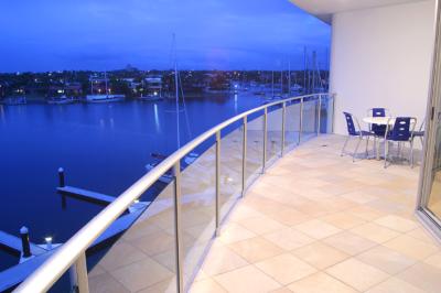 Bluewater Point Resort - Surfers Gold Coast 4