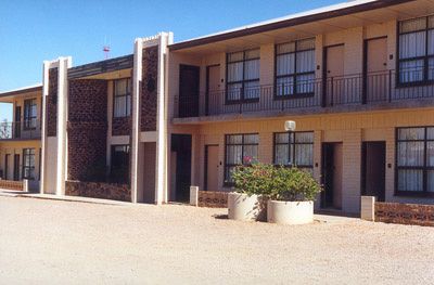 Opal Inn Hotel Motel And Tourist Park - Surfers Gold Coast 2