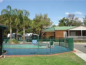 Albury Motor Village - Surfers Gold Coast 0