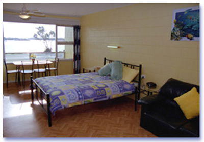 Almonta Holiday Apartments - Surfers Gold Coast 1