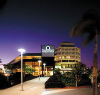 Shangri-la Hotel The Marina Cairns - Surfers Gold Coast