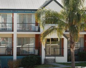 Quest Tamworth - Surfers Gold Coast 5