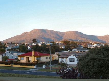 Hobart Apartments - thumb 3