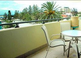The Entrance Waldorf Apartments - Surfers Gold Coast 4