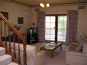 Adelaide Terraced Apartments - Surfers Gold Coast 1