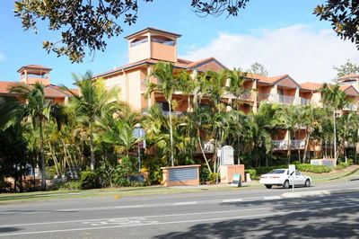 Bella Mare Beachside Apartments - Surfers Gold Coast 1