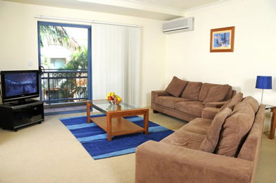 Bella Mare Beachside Apartments - Surfers Gold Coast 2