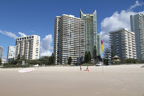 Hi Surf Beachfront Resort Apartments - Surfers Gold Coast 1