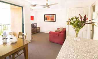 Karana Palms Resort - Surfers Gold Coast 4