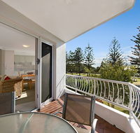 Le Beach Apartments - Surfers Gold Coast