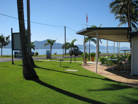 Cardwell Beachcomber Motel & Tourist Park - Surfers Gold Coast 3