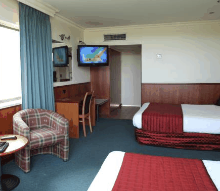 Berri Resort Hotel - Surfers Gold Coast 0