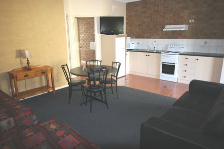 Bridges On Meninya Motel & Apartments - Surfers Gold Coast 4