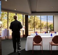 Crowne Plaza Alice Springs - Surfers Gold Coast