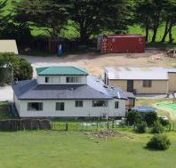 King Island Golf and Surf Accommodation - Surfers Gold Coast