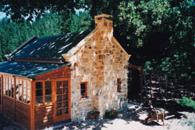 Bishops Adelaide Hills - The Waterfalls - Surfers Gold Coast 0