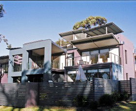 Elandra - Surfers Gold Coast 1