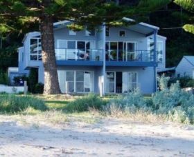 Longbeach Beachfront Villas - Surfers Gold Coast 0