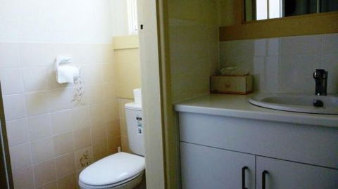 Hibiscus Heights - Surfers Gold Coast 8