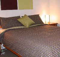 Plumtree Cottage - Surfers Gold Coast