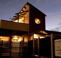 Black Dolphin Luxury Accommodation - Surfers Gold Coast
