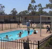 Lake Leslie Tourist Park - Surfers Gold Coast