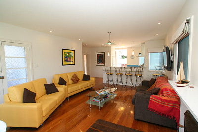 Bridport Holiday Rental - Surfers Gold Coast 2