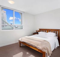 Astra Apartments - Melbourne Docklands - Surfers Gold Coast