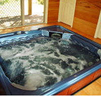 Baltic Pine Retreat - Surfers Gold Coast
