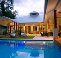 Pearl on Newell Beach - Surfers Gold Coast