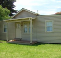 George Cottage - Surfers Gold Coast