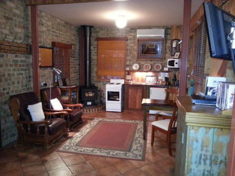 Eagle Foundry B & B - Surfers Gold Coast 3