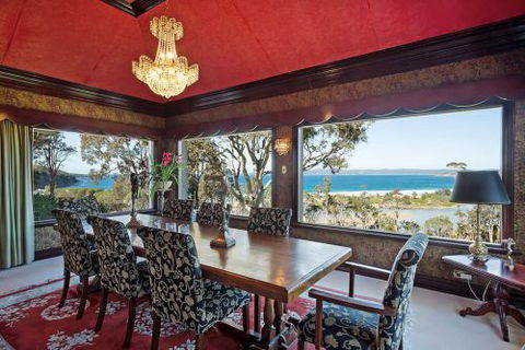 Eden Holiday Rentals - Surfers Gold Coast 1