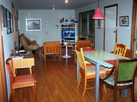 Monaro Cottage - Surfers Gold Coast 4