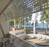 On Palm Cove Beachfront Apartments - Surfers Gold Coast