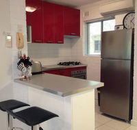 Staywest Apartments - Surfers Gold Coast
