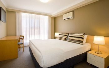 Adina Apartment Hotel Coogee - Surfers Gold Coast 6