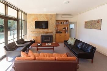 Yarra Valley Grand Hotel - Surfers Gold Coast 16