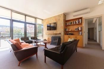 Yarra Valley Grand Hotel - Surfers Gold Coast 17