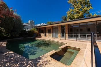 Yarra Valley Grand Hotel - Surfers Gold Coast 18